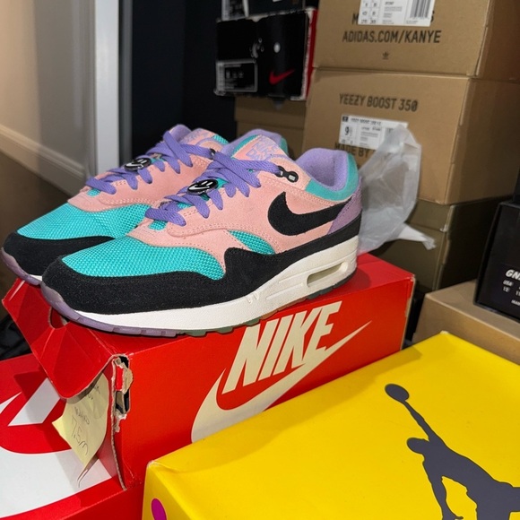 Nike Other - Nike Air Max ‘Have A Nike Day’ Size 8